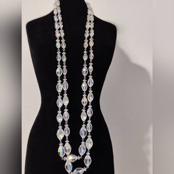 Vintage Austrian crystals long gradient necklace - Picture 9 of 13